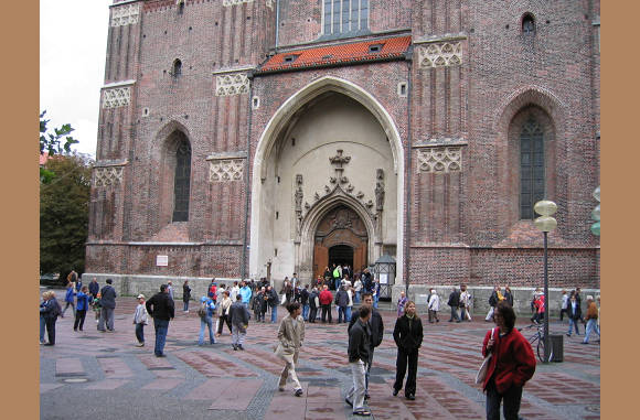 Frauenkirche Entrance