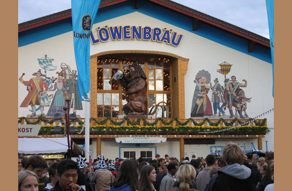Oktoberfest Beer House (Lionbrew)